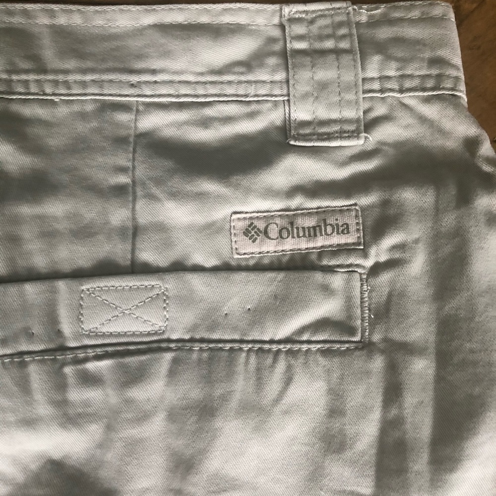 COLUMBIA shorts sz 42 - Picture 4 of 5